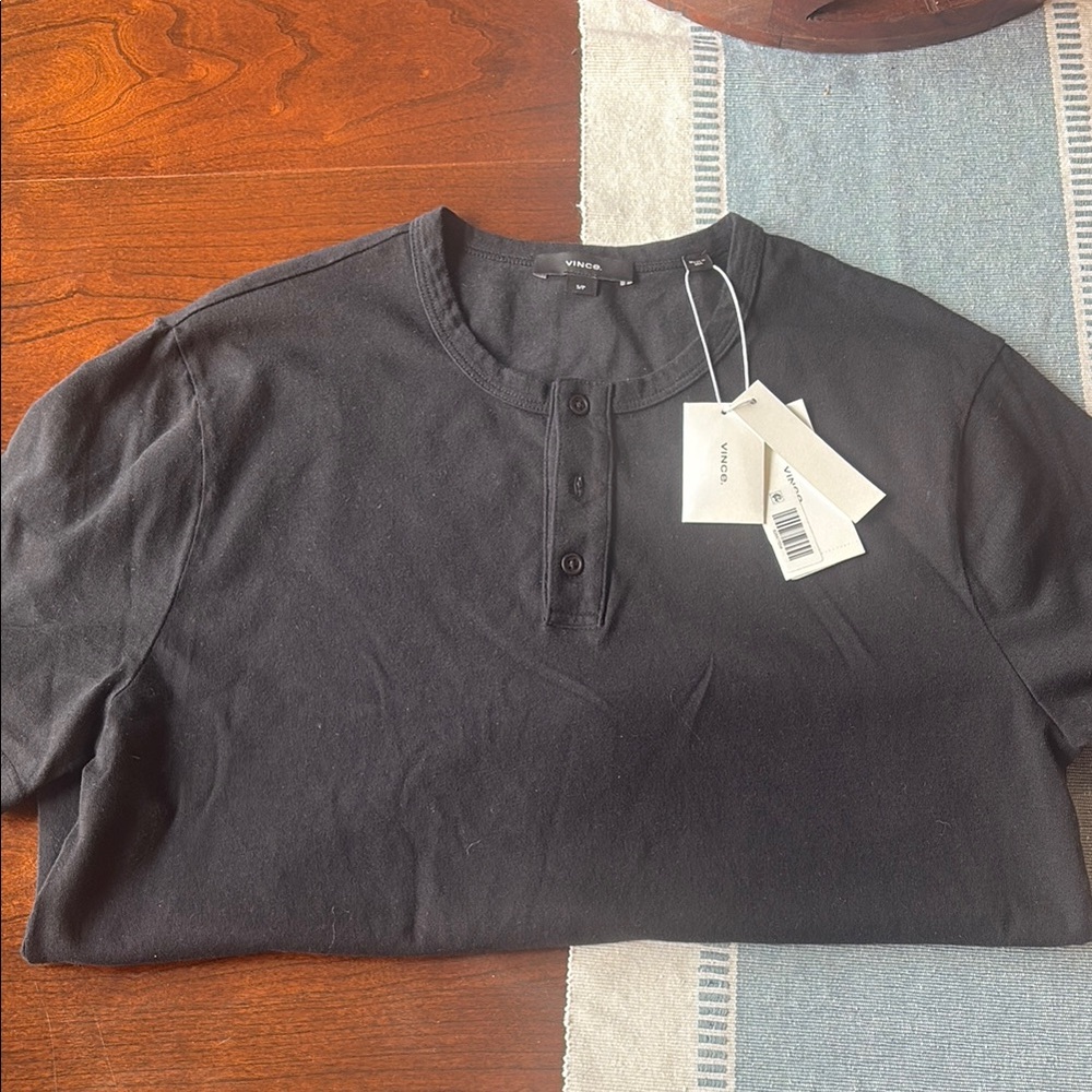 Vince Henley nwt